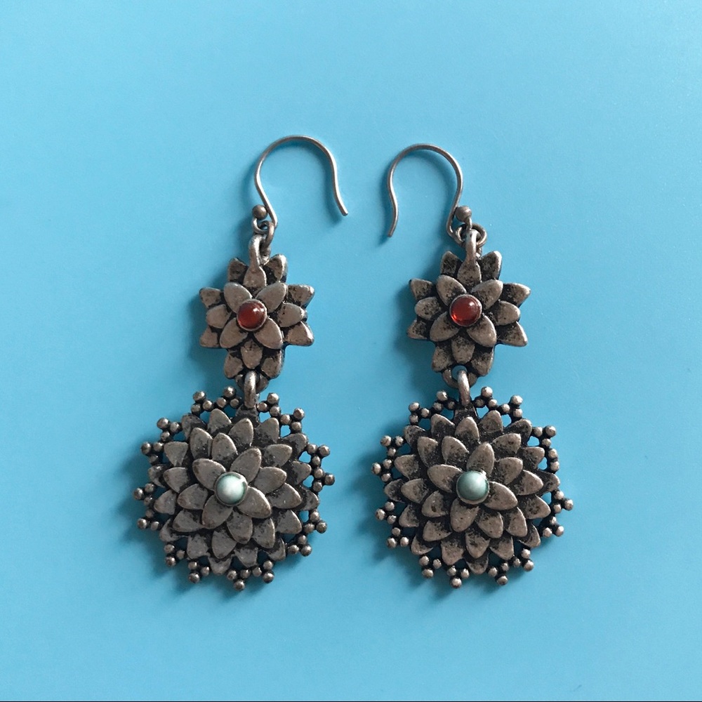 🌺Vintage Silver Metal Dangle Earrings